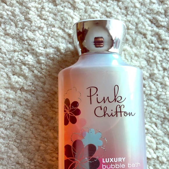 Pink Chiffon Bath Body Works Bubble Bath New Nwt